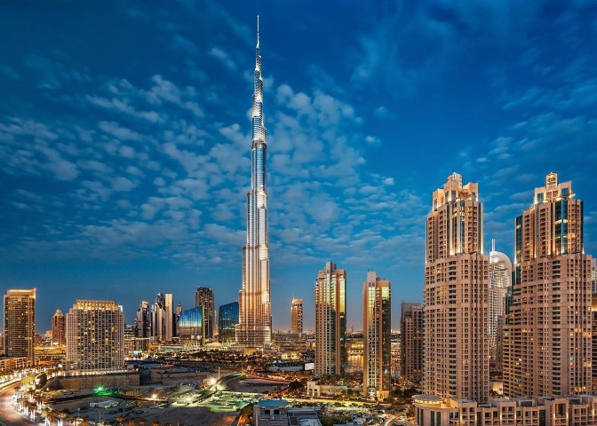 DUBAI, 20 (Small)